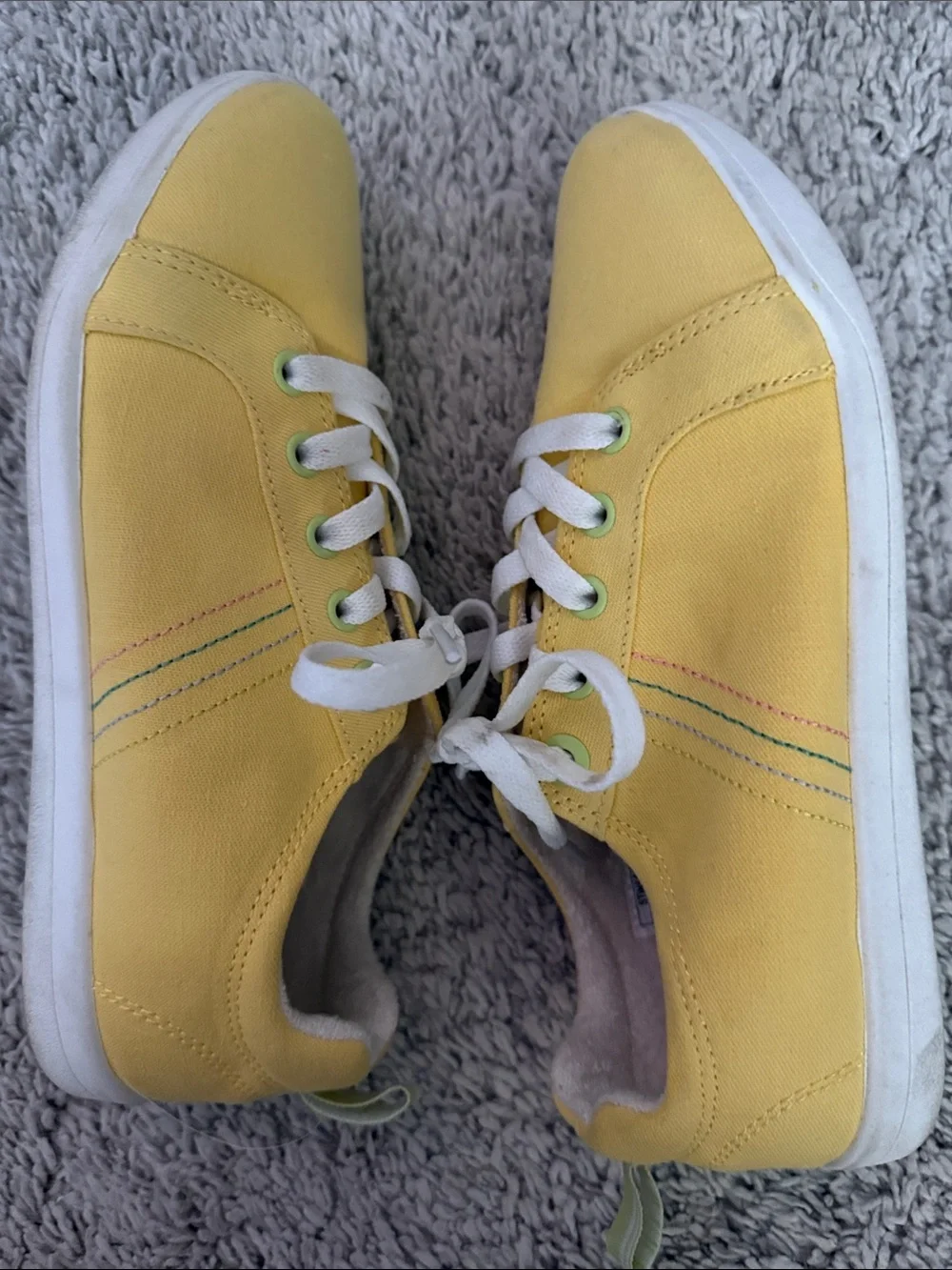 Vionic Beach Yellow Lace-Up Sneakers terry lining washable support comfort sz 7